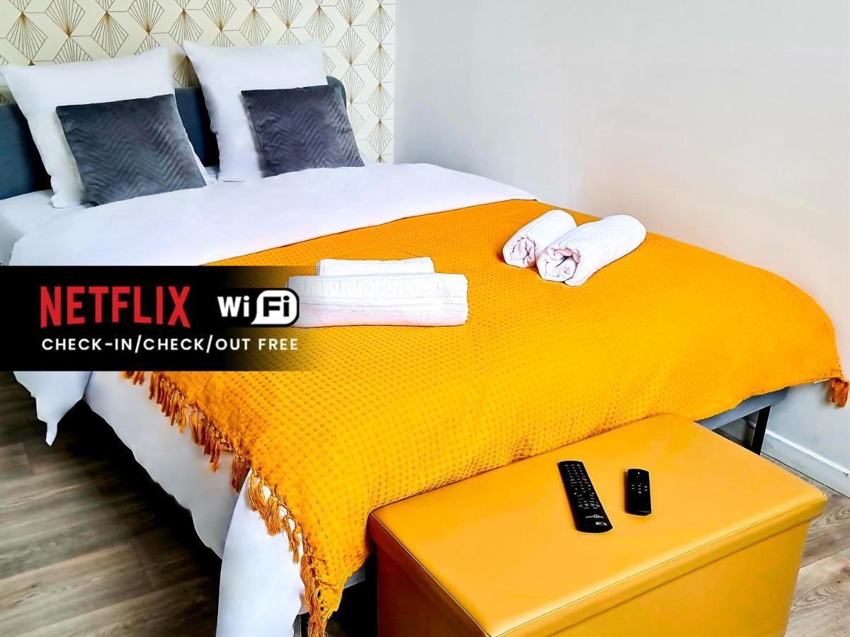 Ng Suitehome - Lille I Tourcoing Winoc - Appartement T2 - Netflix - Wifi - Cuisine - Parking Gratuit Exterior photo